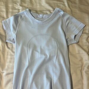 Lululemon Light Blue Swiftly Tech, Size 2
